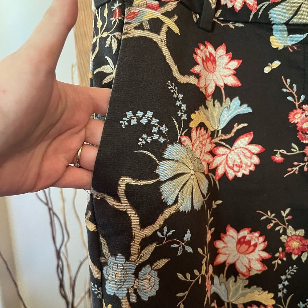 Floral Patterned Pants - Picture 6 of 8
